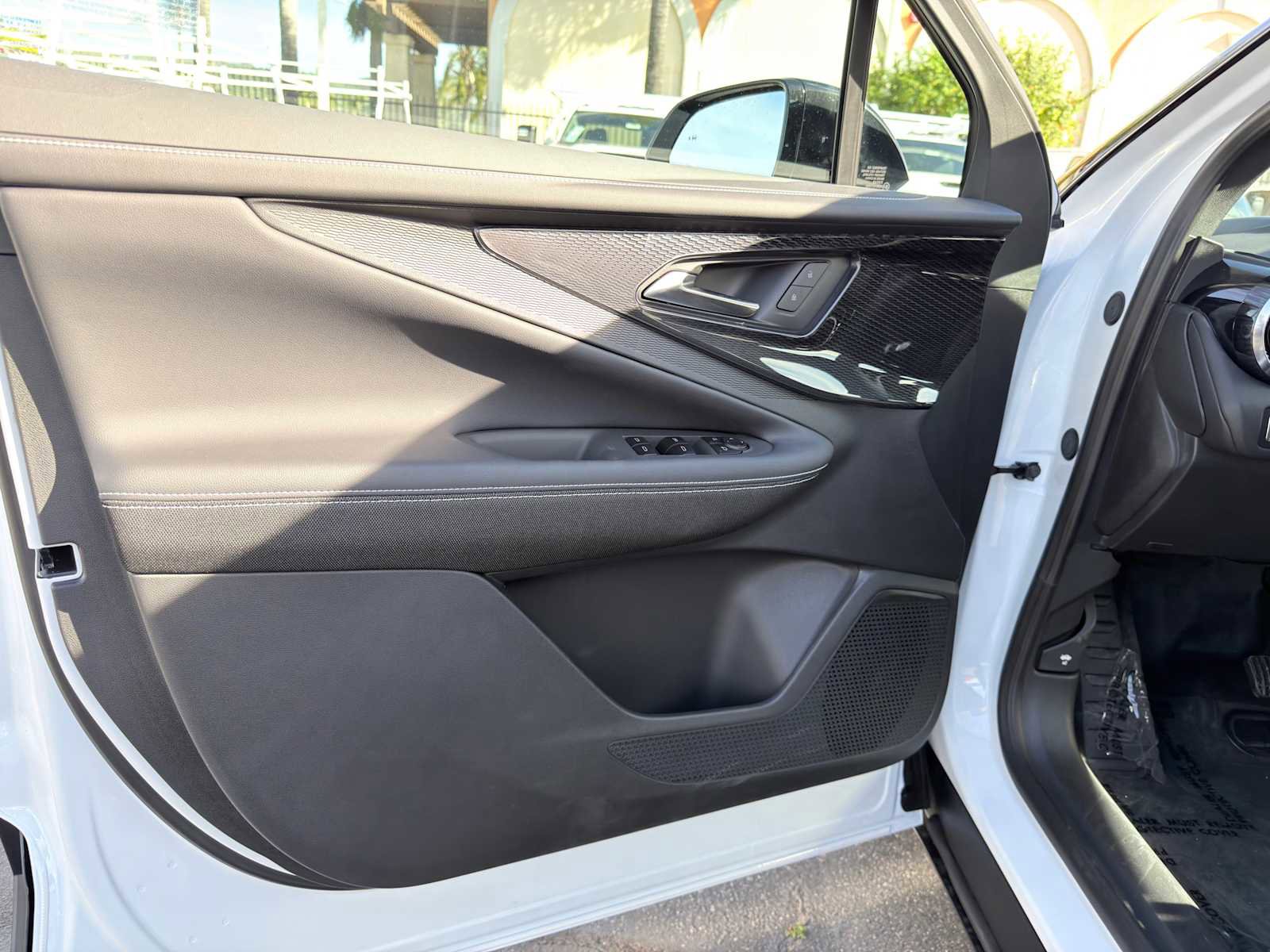 New 2026 Chevrolet Blazer EV LT image 24