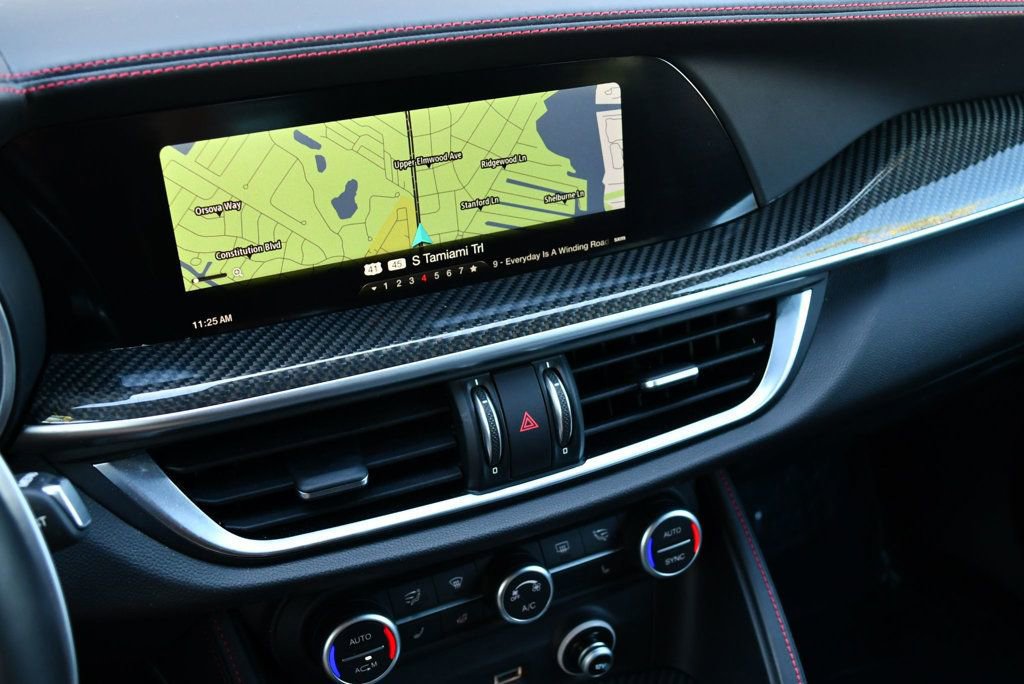 Used 2018 Alfa Romeo Stelvio Quadrifoglio w/ Driver Assist Dynamic Package image 55