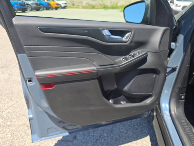 Certified 2023 Ford Escape ST-Line Select w/ Tech Pack #1 AWD/4WD image 11