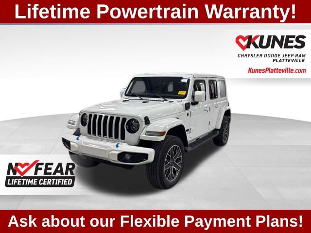 Used 2022 Jeep Wrangler Unlimited Sahara AWD/4WD image 3