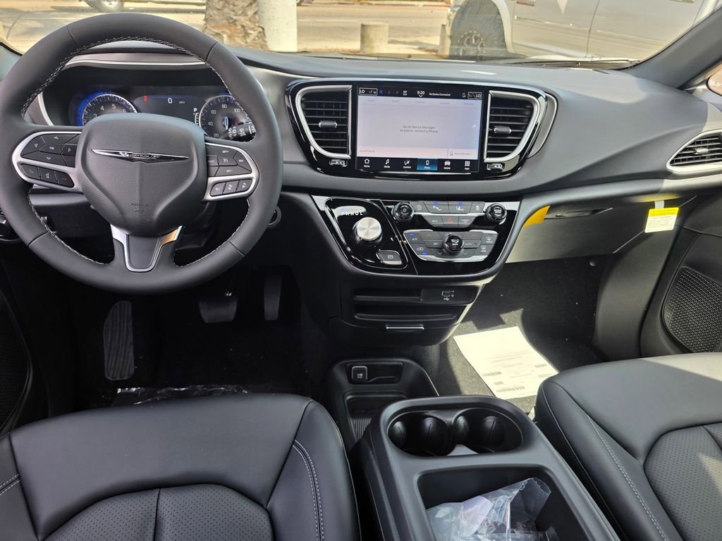 New 2026 Chrysler Voyager LX FWD image 10