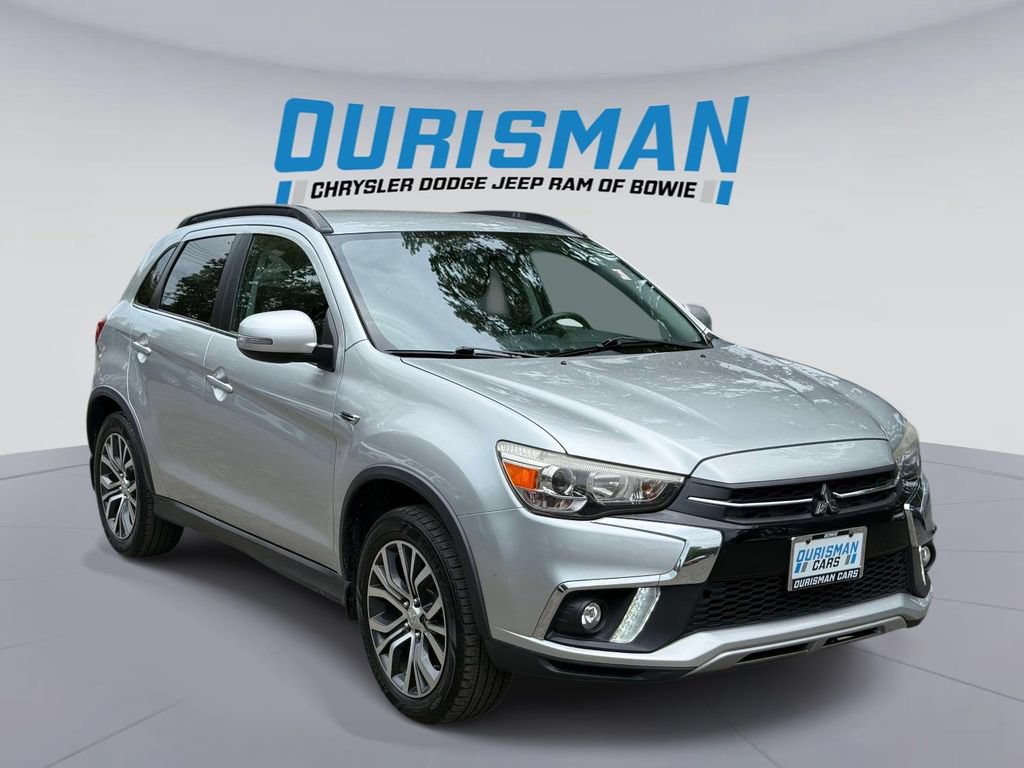 Used 2018 Mitsubishi Outlander Sport SEL FWD image 1