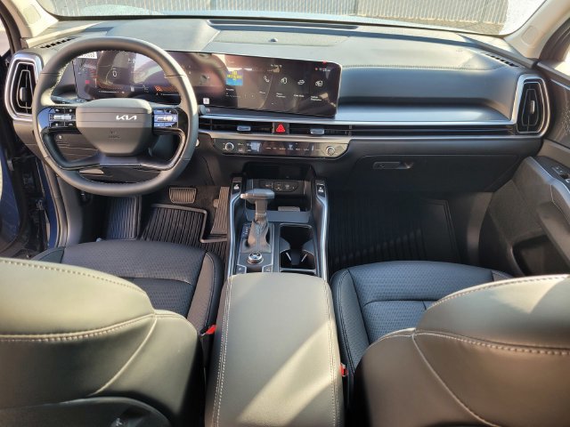 New 2026 Kia Sorento S w/ S Panoramic Sunroof Package FWD image 8