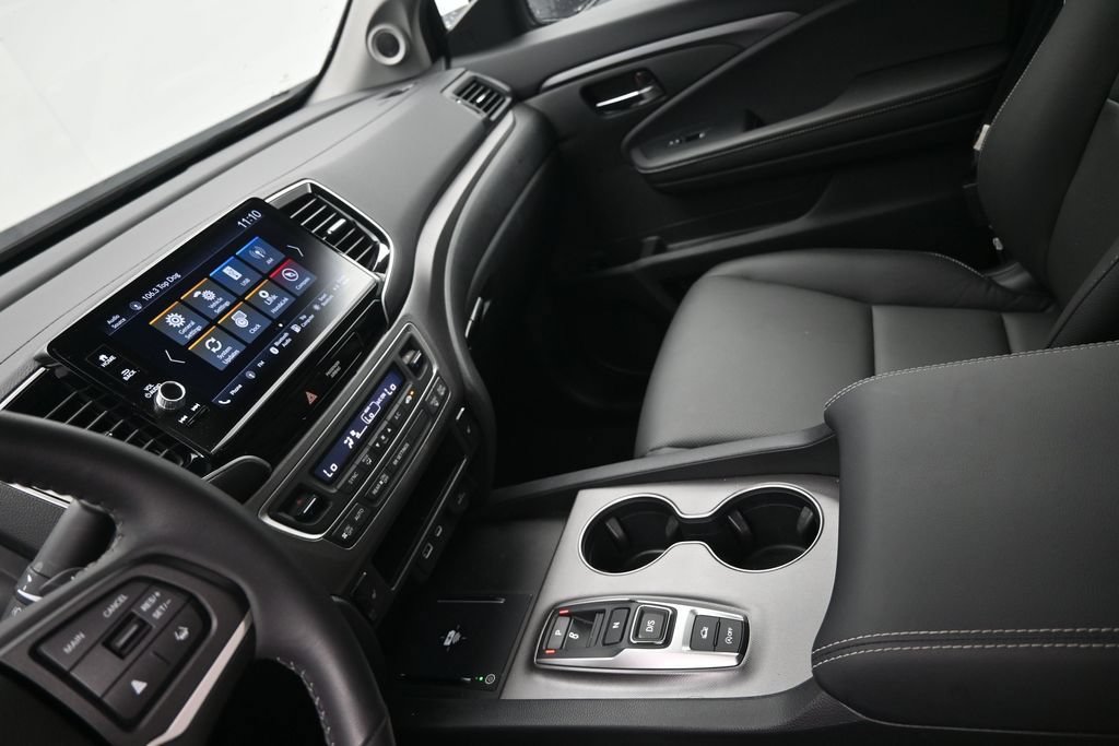 Used 2025 Honda Ridgeline RTL image 18