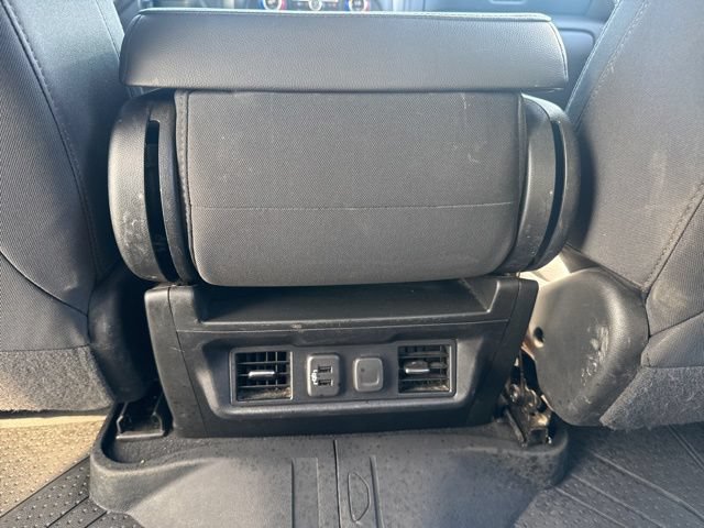 Used 2020 Chevrolet Silverado 1500 LT w/ All-Star Edition AWD/4WD image 29