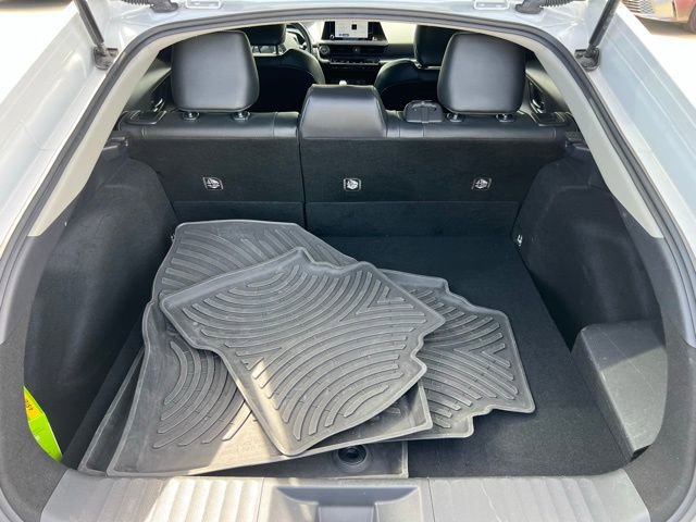 Used 2023 Toyota Prius XLE image 37