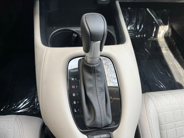 Used 2025 Honda HR-V LX image 15