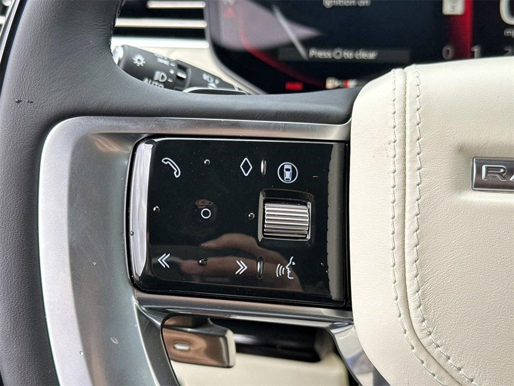 New 2026 Land Rover Range Rover Long Wheelbase SE image 31