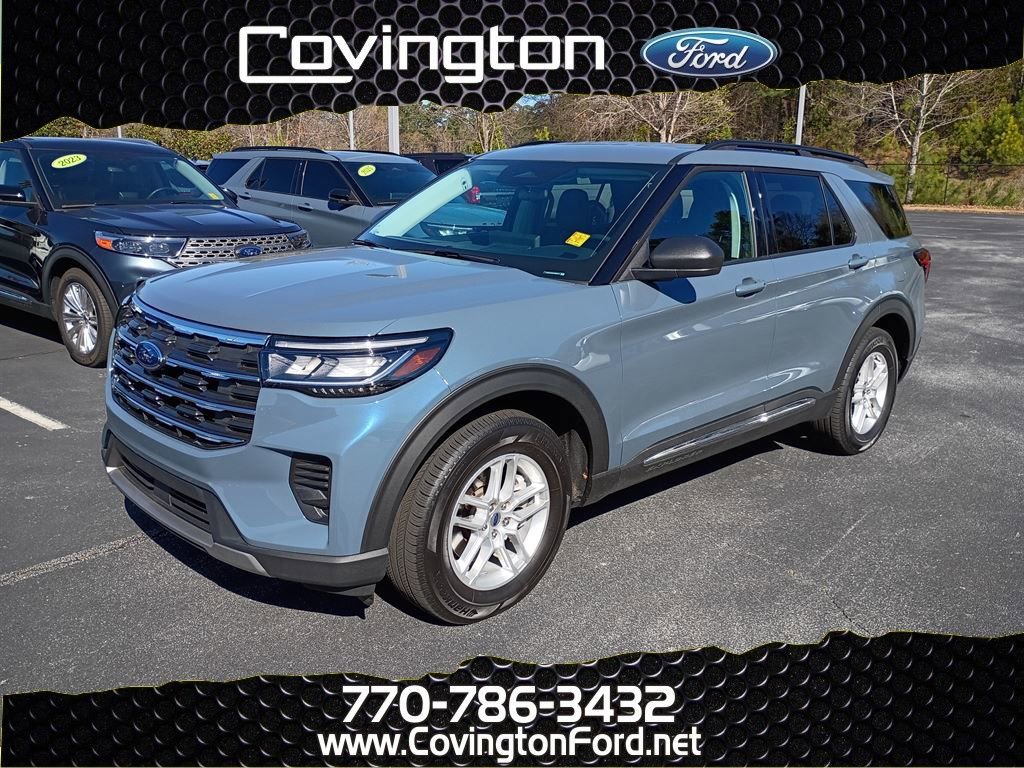 Used 2025 Ford Explorer Active RWD image 1