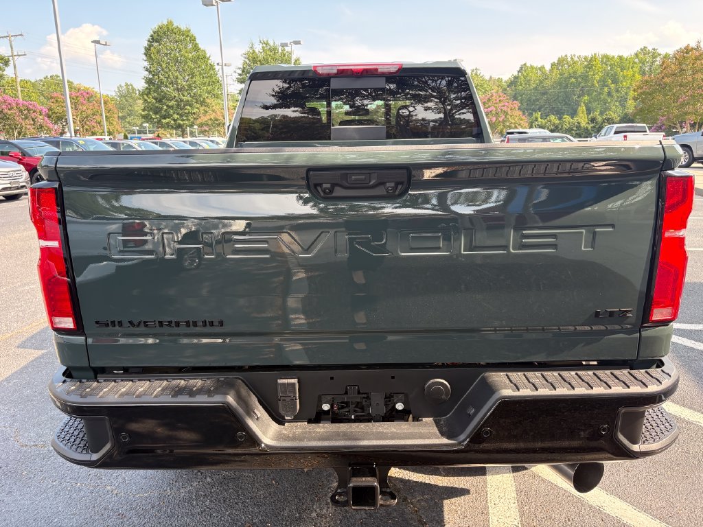 New 2026 Chevrolet Silverado 2500 LTZ w/ LTZ Plus Package AWD/4WD image 14