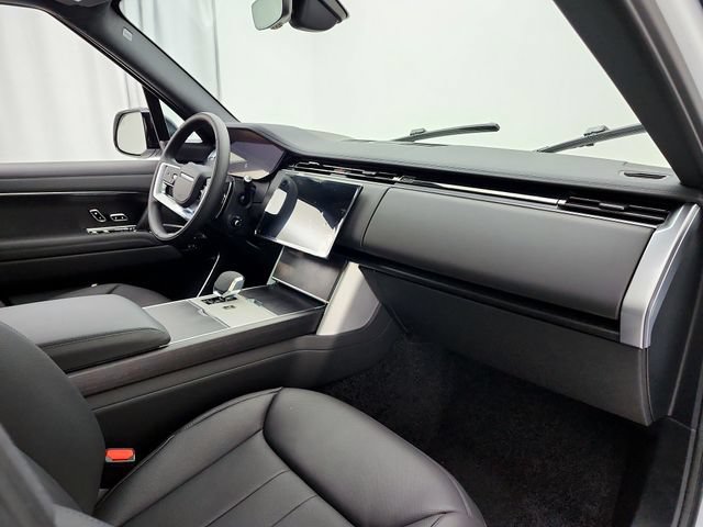 New 2026 Land Rover Range Rover SE AWD/4WD image 17