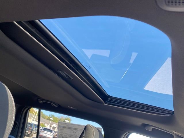 New 2025 Jeep Grand Cherokee L Laredo w/ Luxury Tech Group I image 30