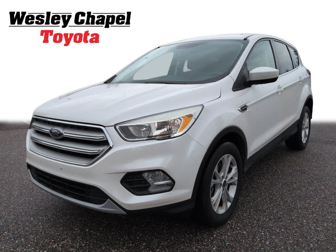 Used 2019 Ford Escape SE AWD/4WD image 1