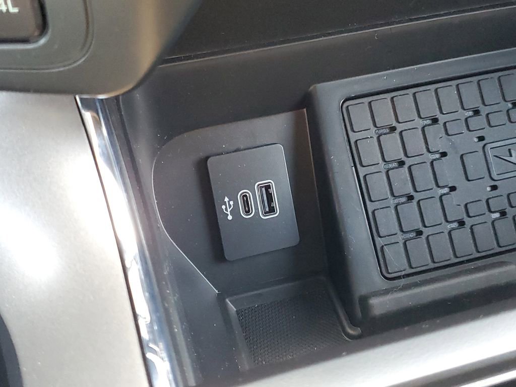 New 2025 Ford F150 XLT w/ Equipment Group 302A MID image 20