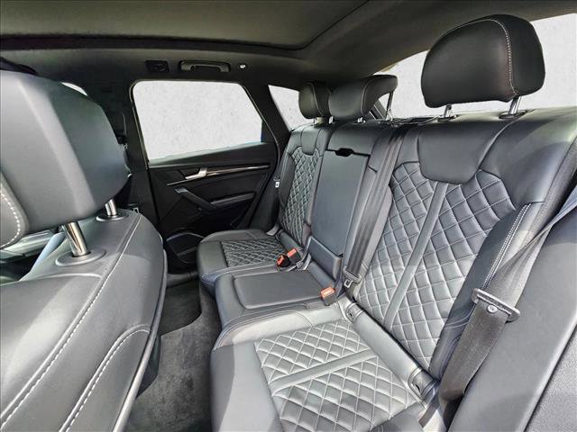 Used 2023 Audi SQ5 Prestige w/ Prestige Package AWD/4WD image 16