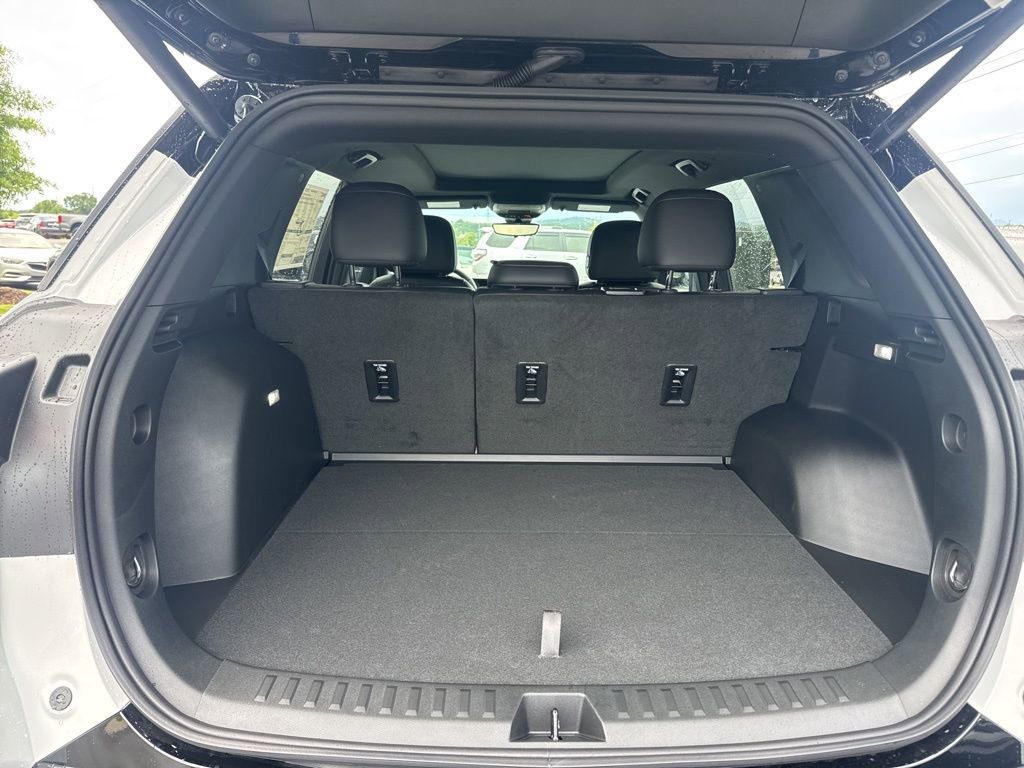 New 2026 GMC Terrain AT4 w/ Technology Package II image 36