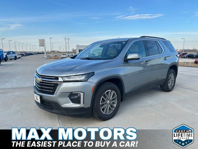 Used 2023 Chevrolet Traverse LT w/ LPO, Cargo Package image 3