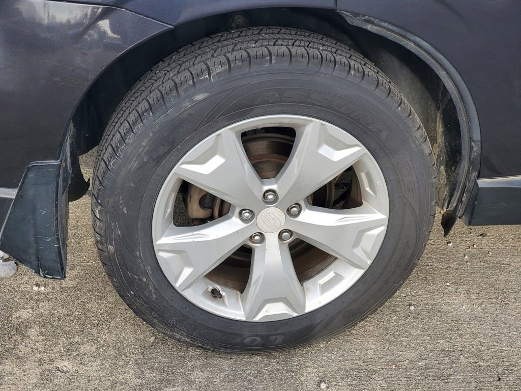 Used 2014 Subaru Forester 2.5i Limited w/ Popular Package #2 image 5