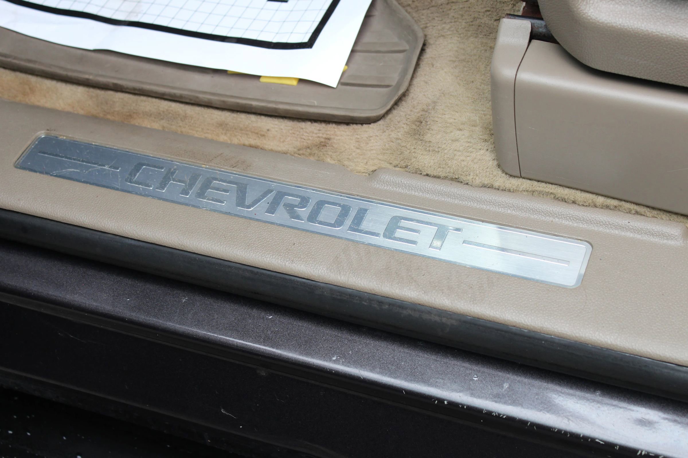 Used 2015 Chevrolet Suburban LT image 28