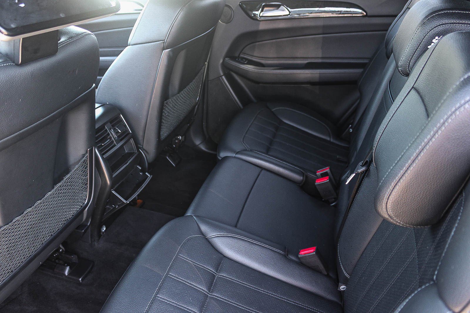 Used 2018 Mercedes-Benz GLS 450 4MATIC image 19