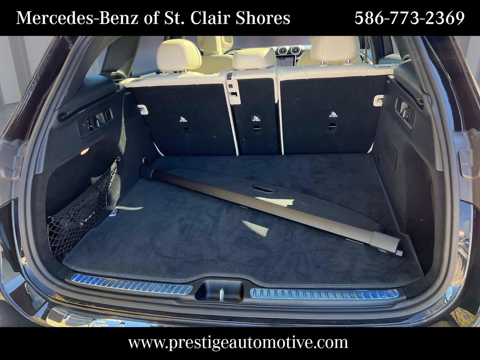Used 2023 Mercedes-Benz GLC 300 4MATIC image 13