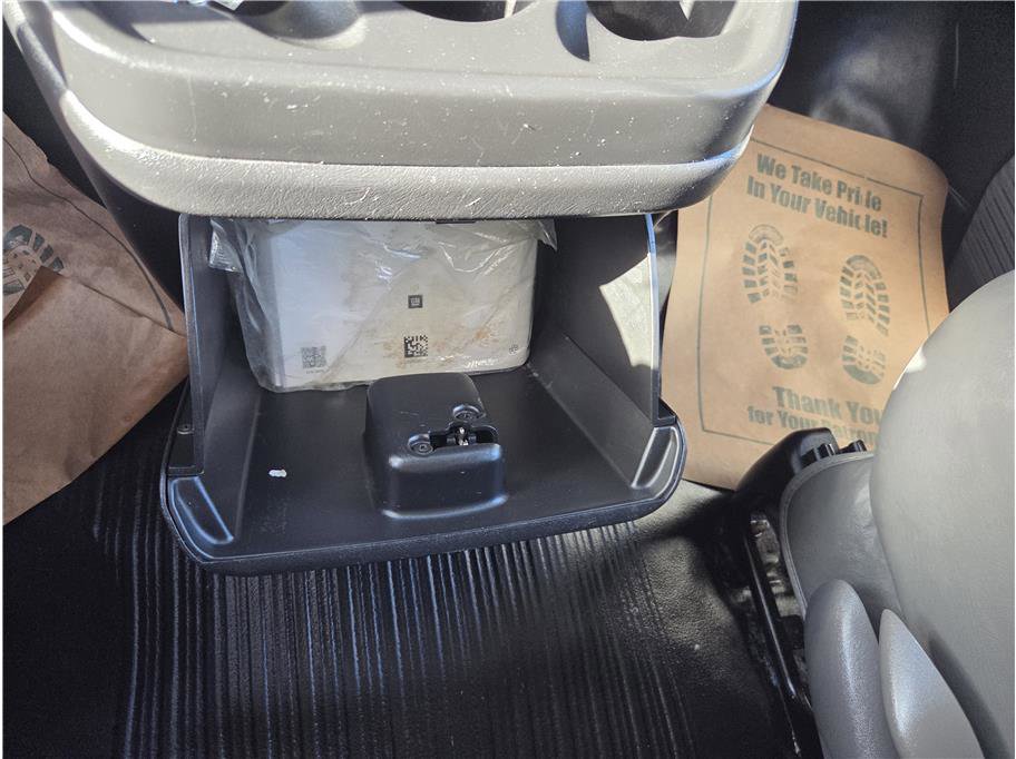 Used 2019 Chevrolet Express 2500 w/ Driver Convenience Package RWD image 17