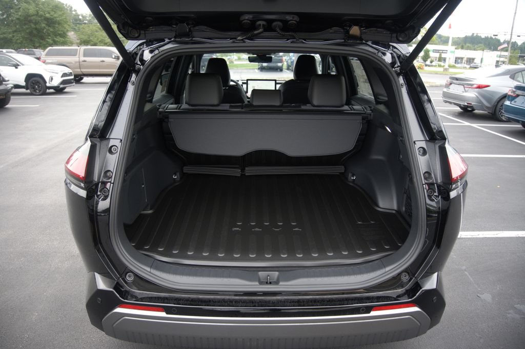 New 2026 Toyota RAV4 XSE AWD/4WD image 7