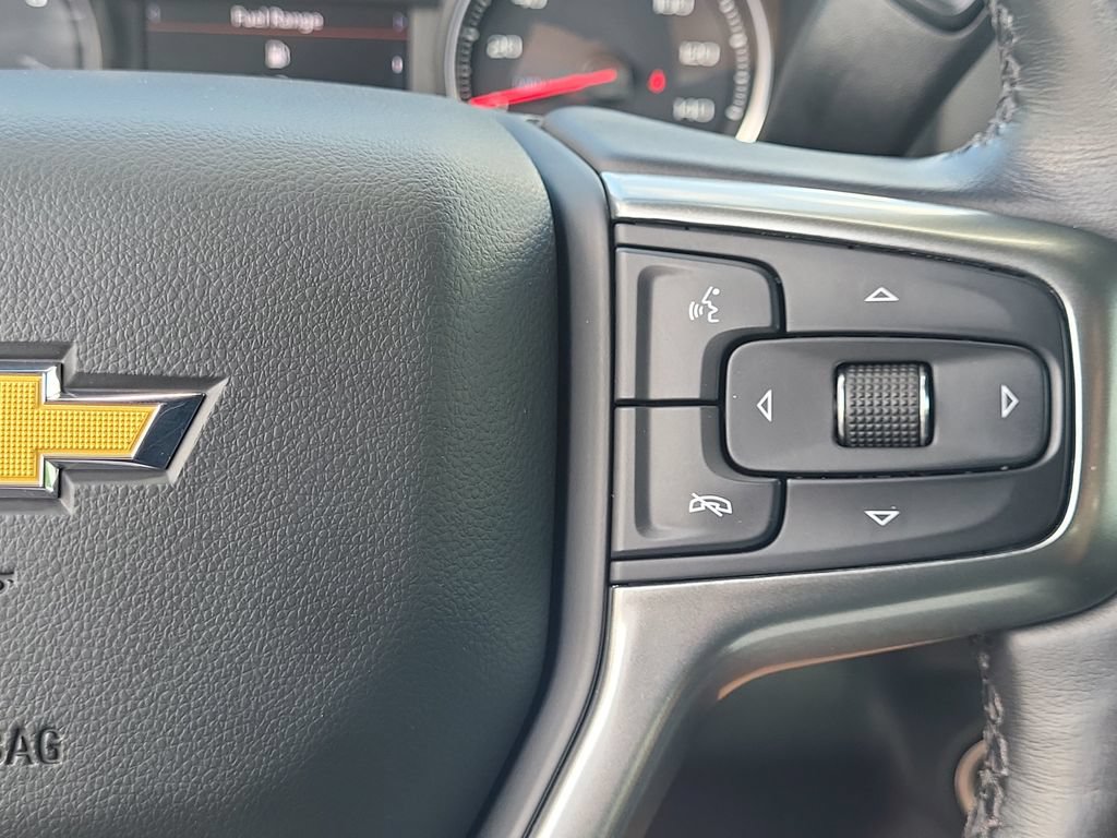 Used 2021 Chevrolet Silverado 1500 LT AWD/4WD image 26