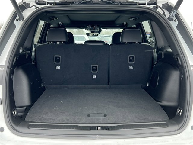 New 2025 Jeep Grand Cherokee Limited w/ Black Appearance Package image 37