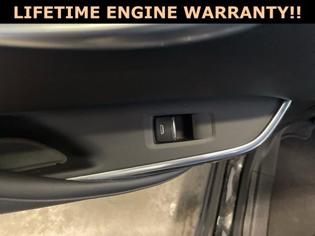 Used 2024 Cadillac XT4 Premium Luxury image 27