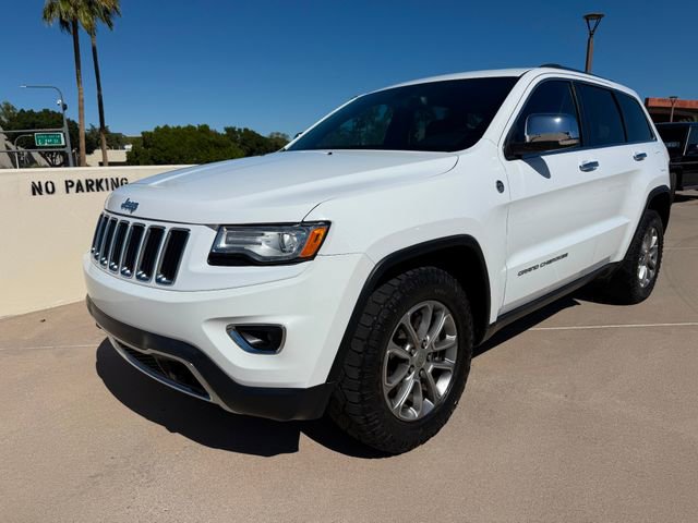 Used 2015 Jeep Grand Cherokee Limited w/ Luxury Group II image 3