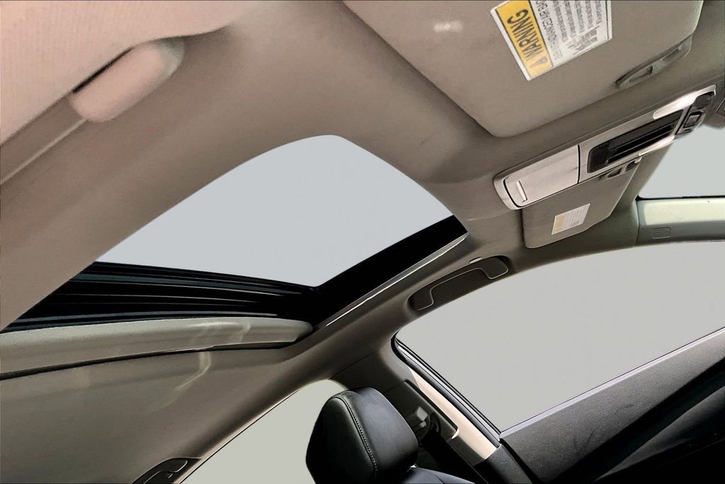 Certified 2025 Honda Accord Touring image 19