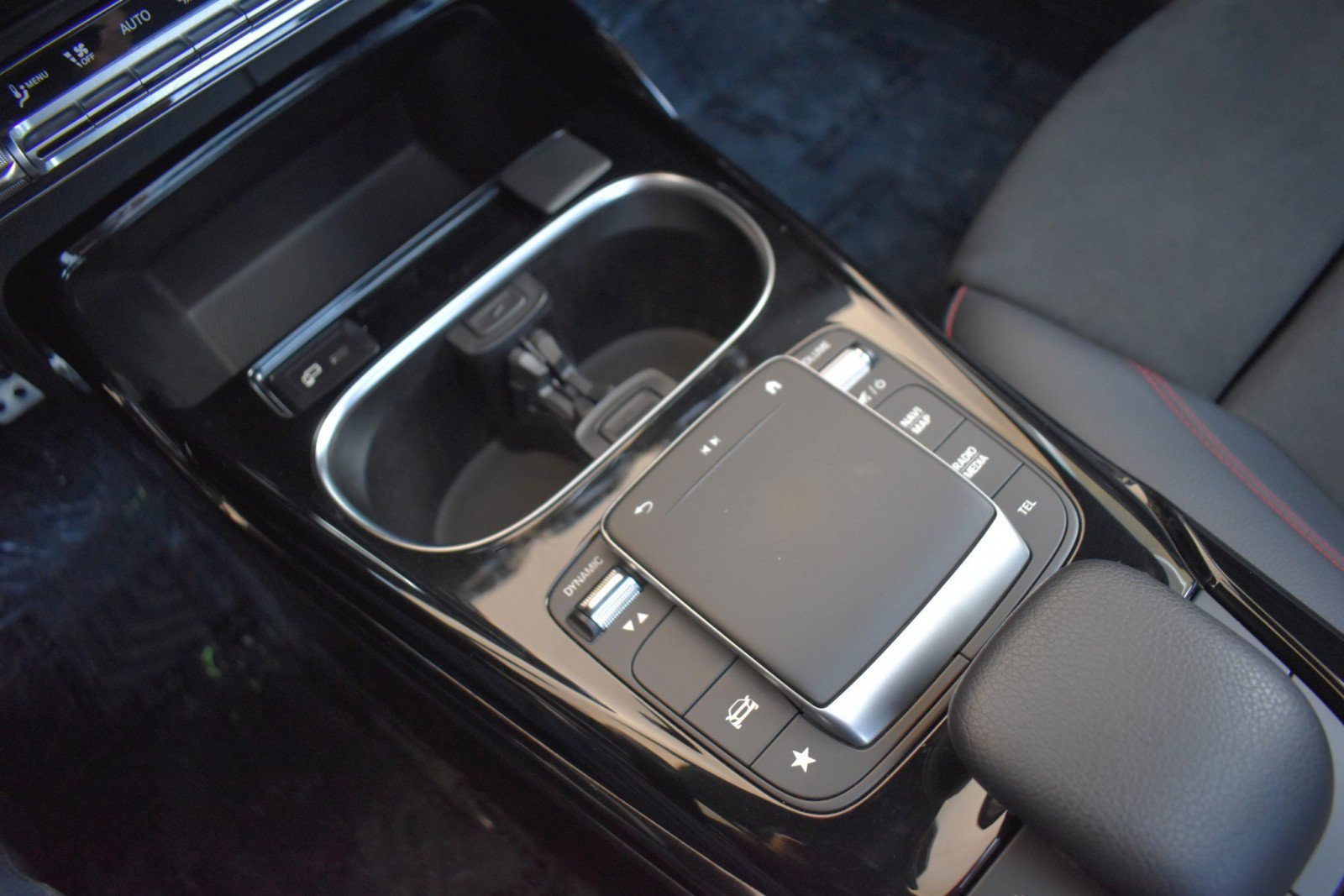 Used 2021 Mercedes-Benz A 35 AMG 4MATIC image 23