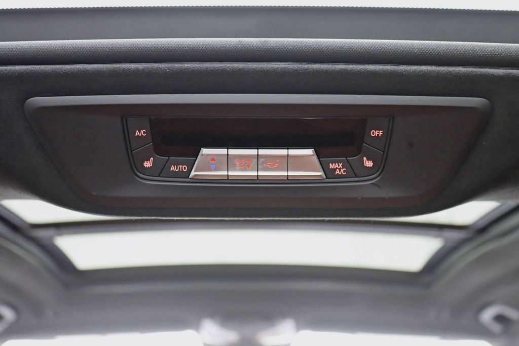 Used 2023 BMW X7 M60i w/ Executive Package AWD/4WD image 38