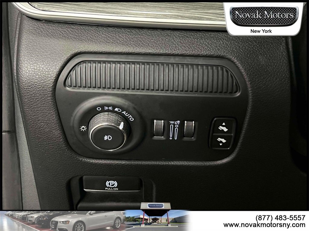 Used 2022 Jeep Wagoneer Series II w/ Premium Group I image 22