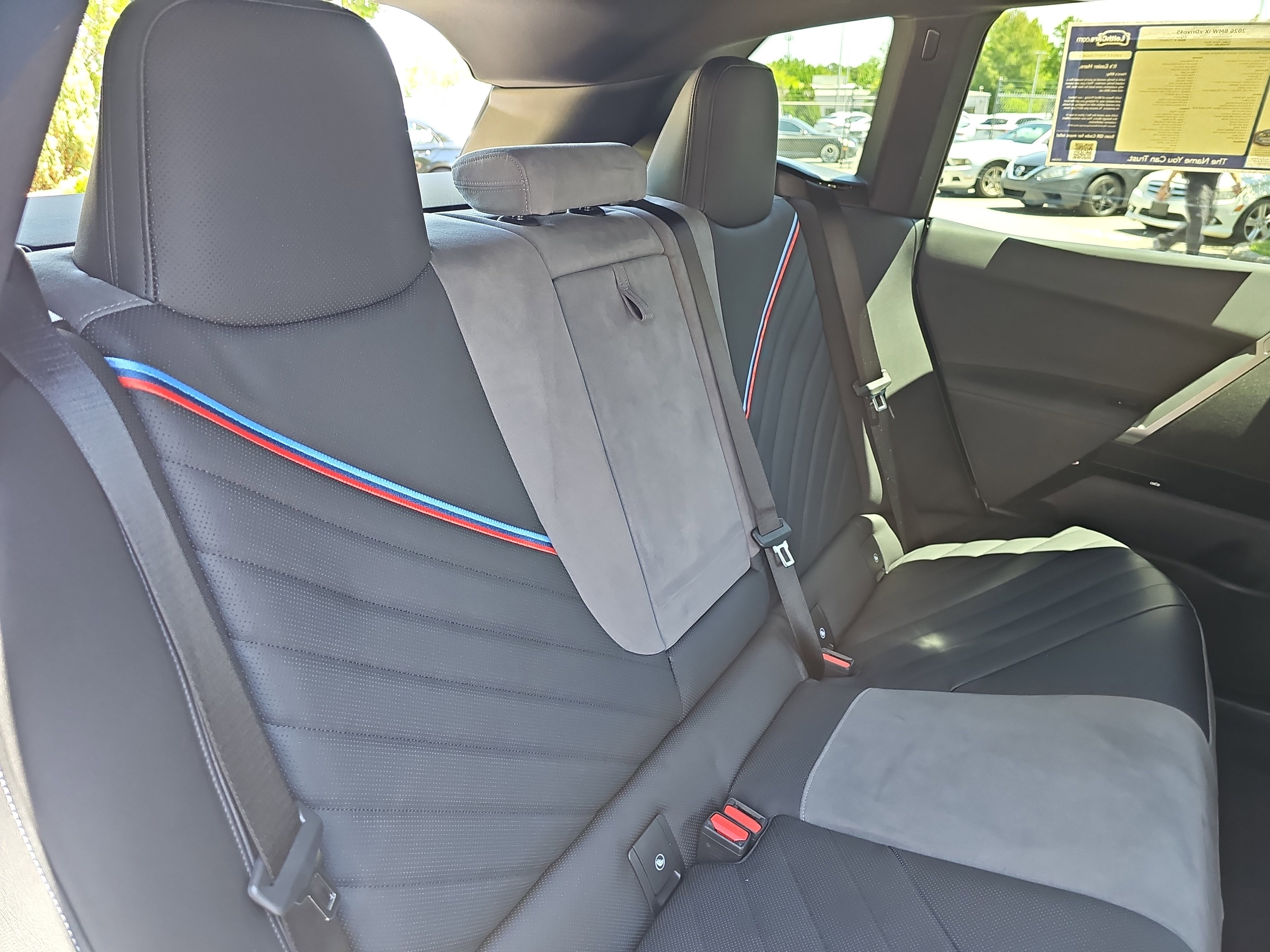 Certified 2026 BMW iX xDrive45 w/ M Sport Package AWD/4WD image 13