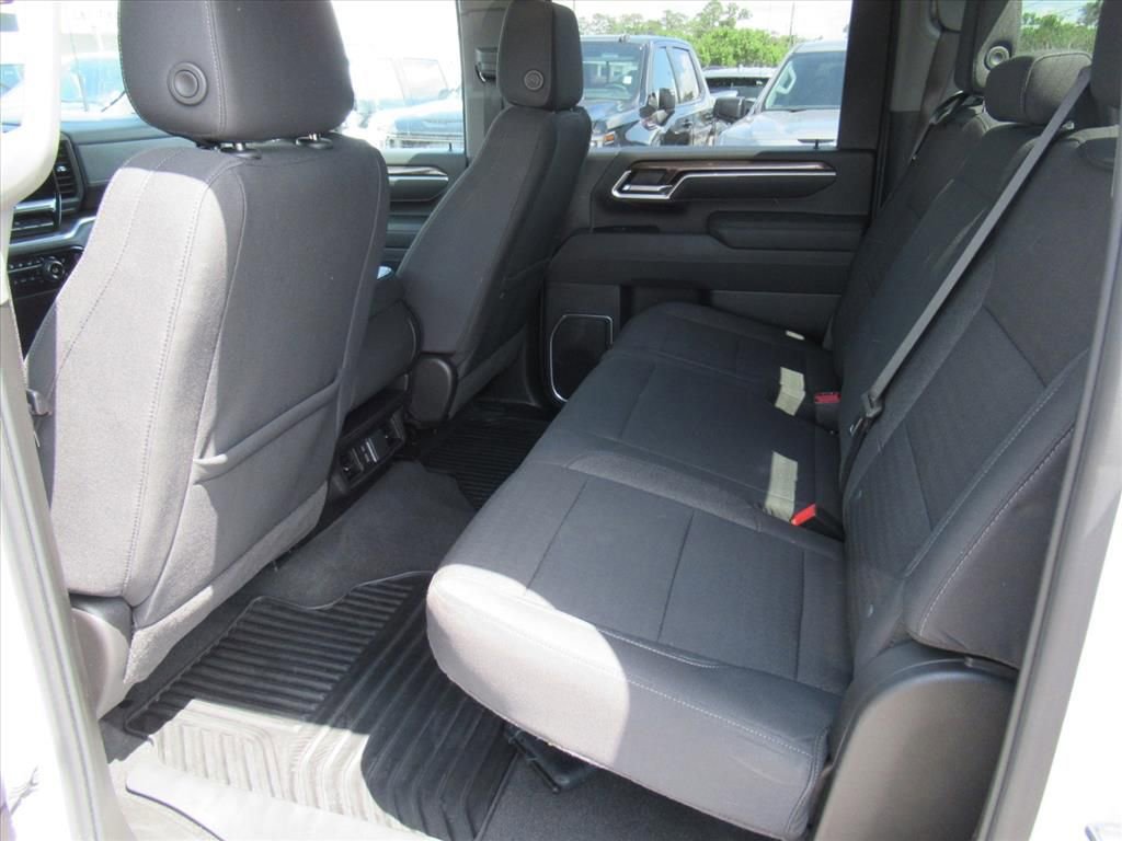 Certified 2025 Chevrolet Silverado 2500 LT w/ Convenience Package AWD/4WD image 32