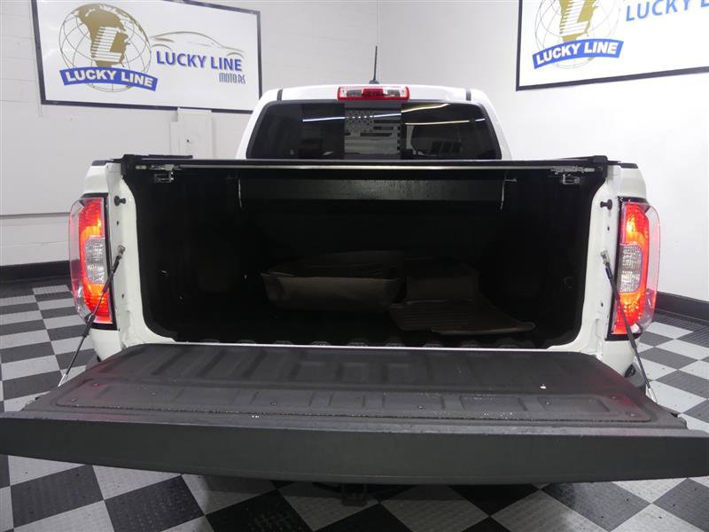 Used 2016 GMC Canyon SLT w/ Driver Alert Package image 9