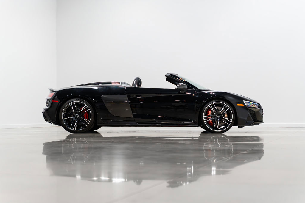 Used 2022 Audi R8 V10 performance image 4