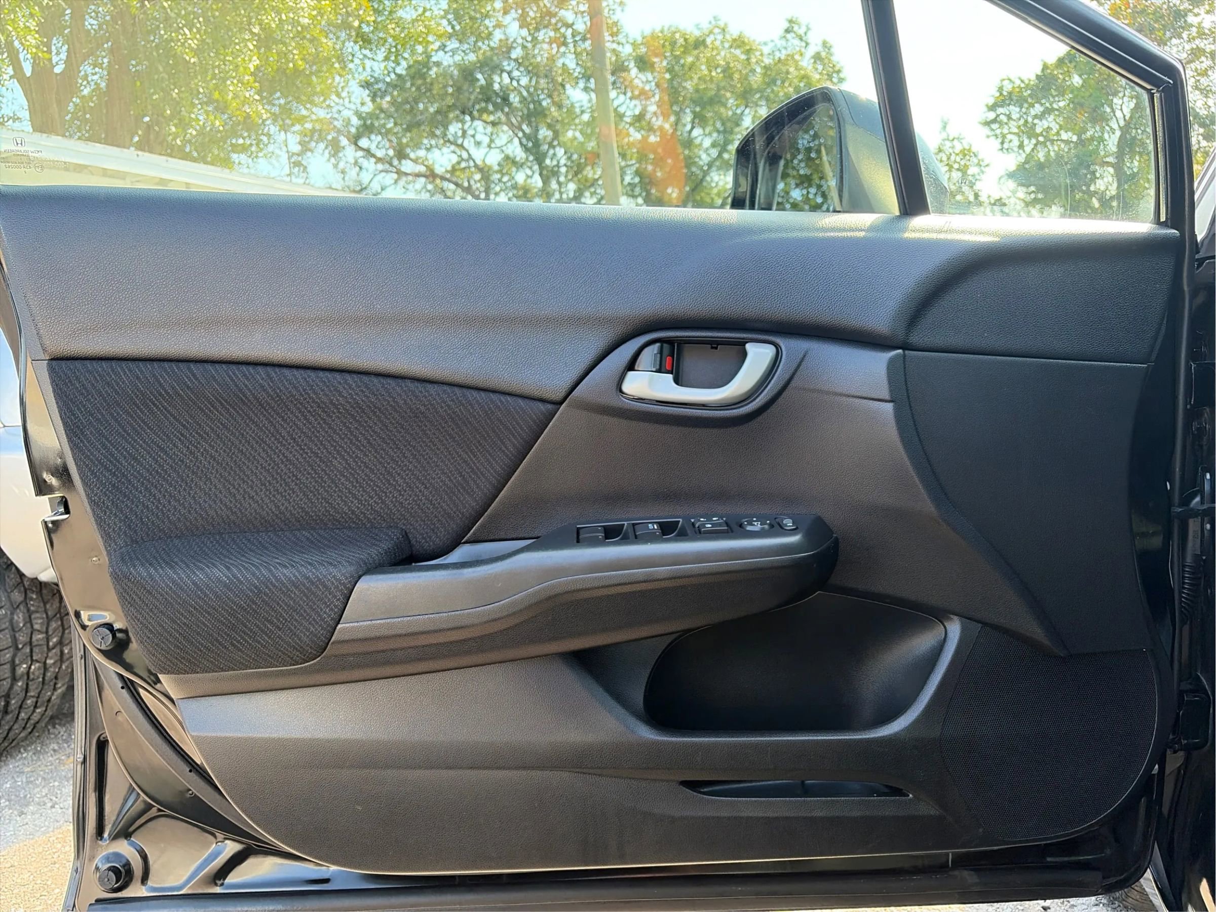 Used 2013 Honda Civic LX image 18