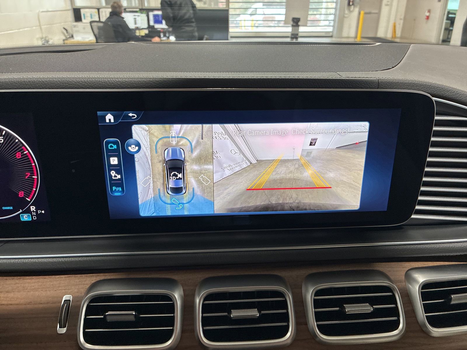 New 2026 Mercedes-Benz GLE 450 4MATIC Coupe image 14