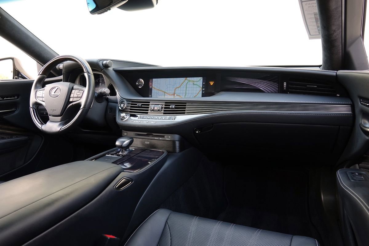 Used 2019 Lexus LS 500 image 7