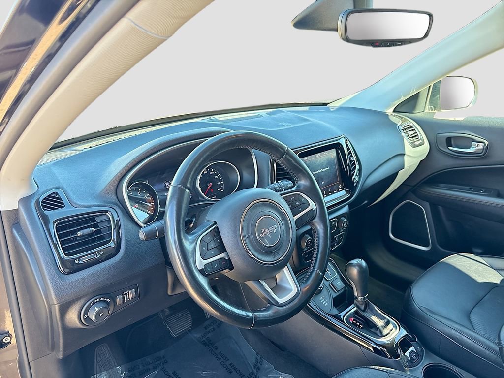 Used 2020 Jeep Compass Limited image 9