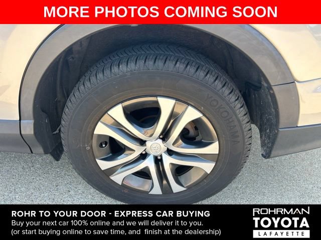 Used 2016 Toyota RAV4 LE FWD image 5