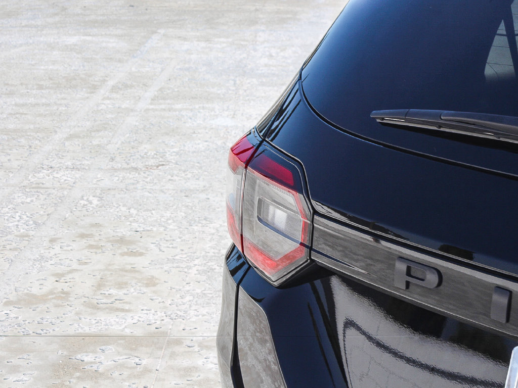 Certified 2025 Honda Pilot Touring image 7