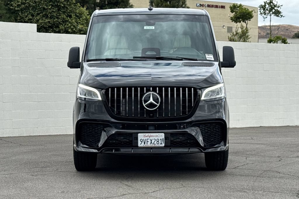 Used 2025 Mercedes-Benz Sprinter 2500 image 11