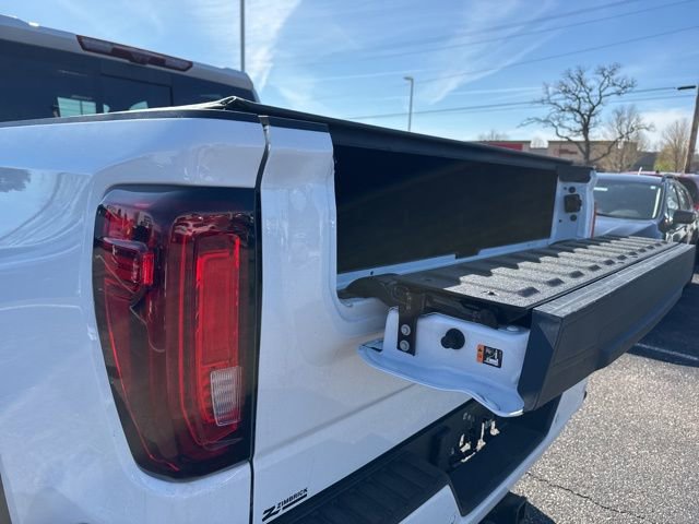 Used 2024 GMC Sierra 1500 AT4 w/ Technology Package image 7
