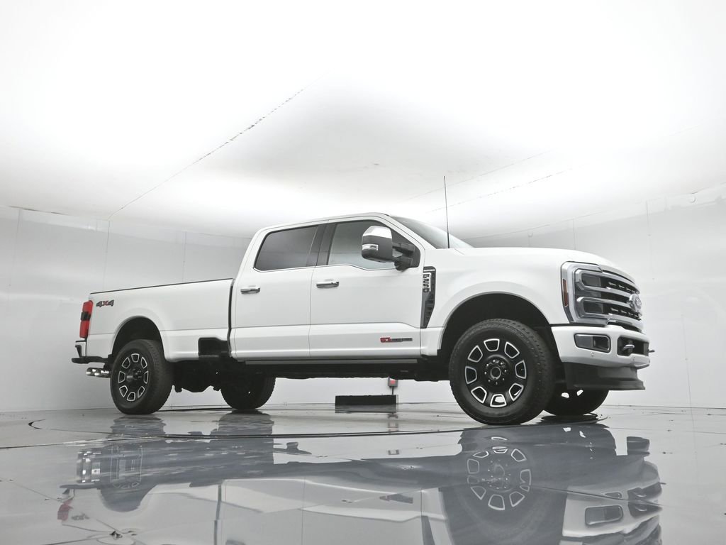 Used 2024 Ford F250 Platinum AWD/4WD image 3