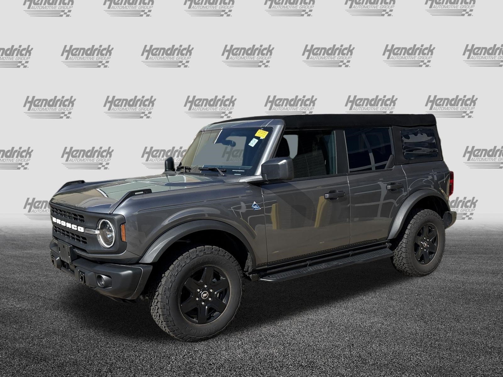 Used 2024 Ford Bronco Black Diamond AWD/4WD image 5