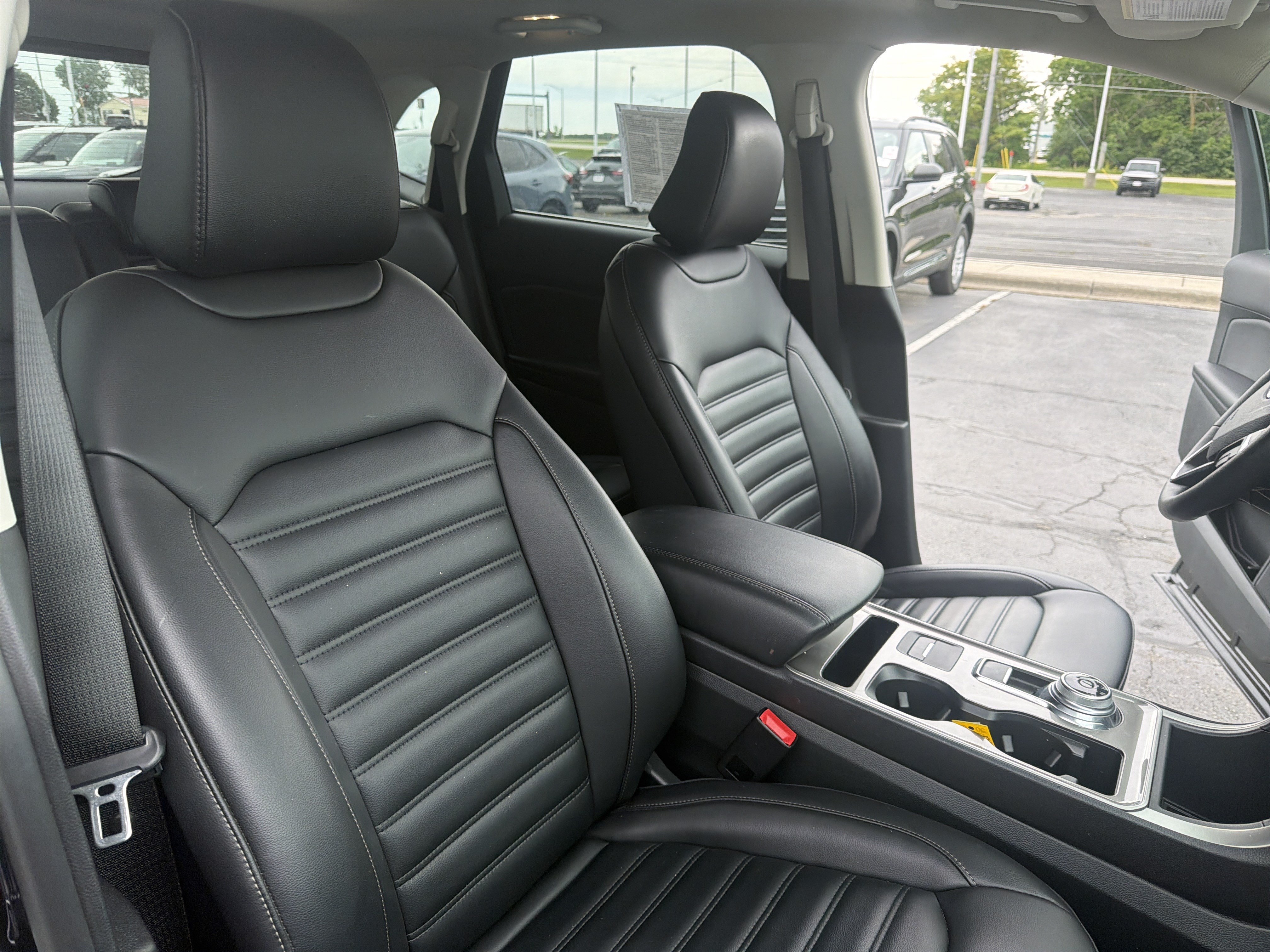 Certified 2024 Ford Edge SEL w/ Convenience Package AWD/4WD image 31
